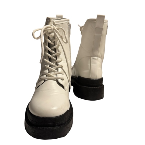 Charlotte Russe ankle boots - Picture 12 of 13